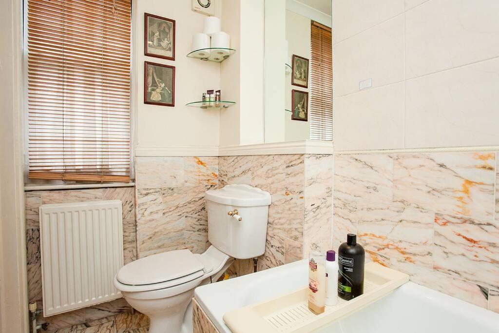 Bright 2 Bedroom Flat In Central London Exteriör bild